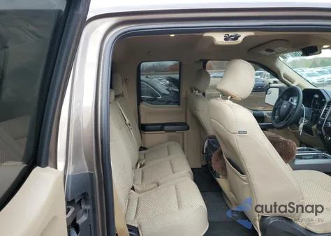 2016 Ford F150 Super Cab z USA, uszkodzony, nr VIN 1FTEX1CF6GKF09385